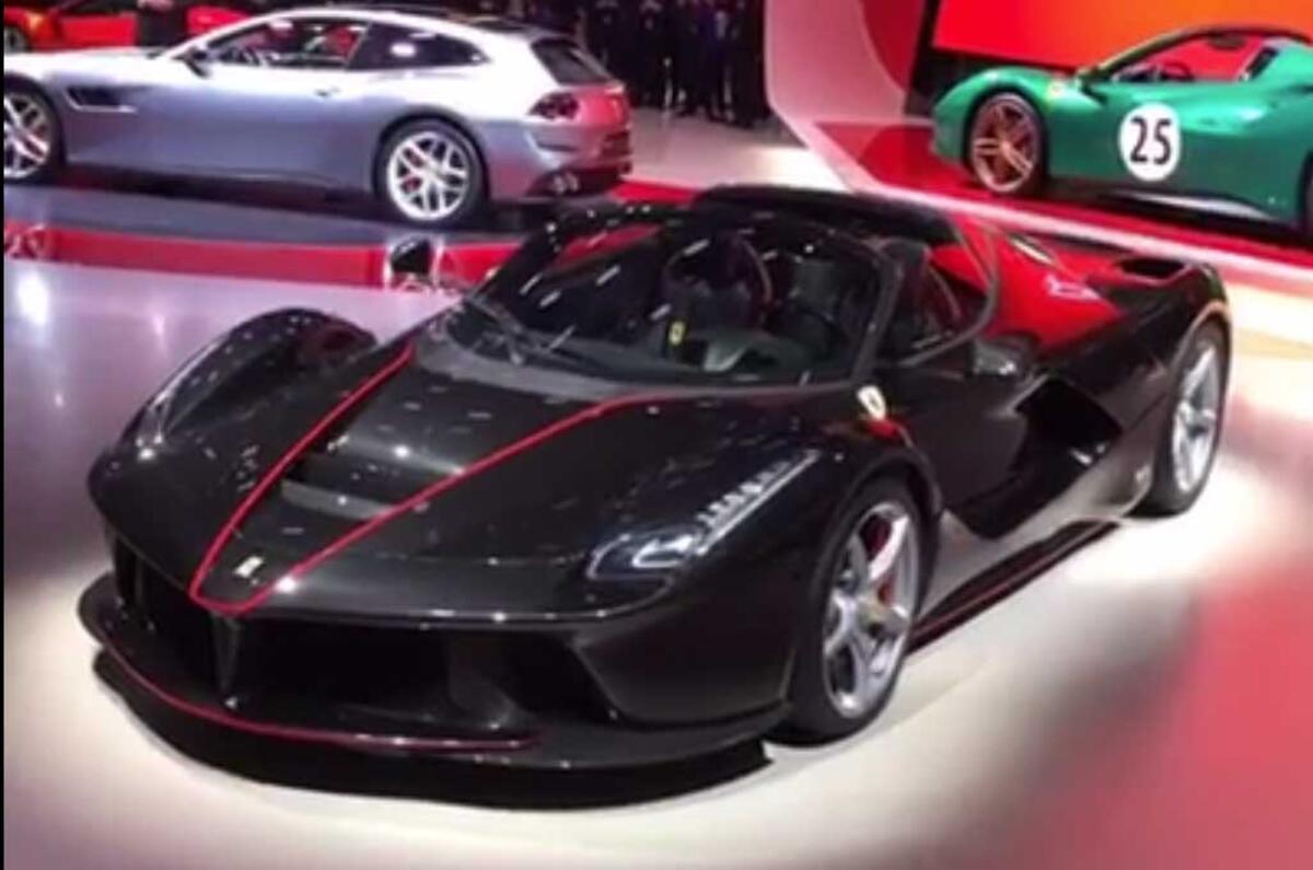 2017 LaFerrari Aperta makes Paris debut